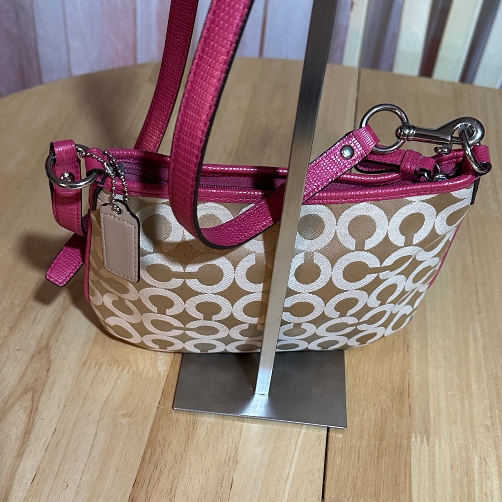 Coach Signature Canvas Crossbody Bag in Khaki/Hot Pink - Picture 3 of 10